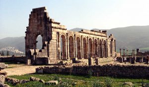 day trip from fes volubilis